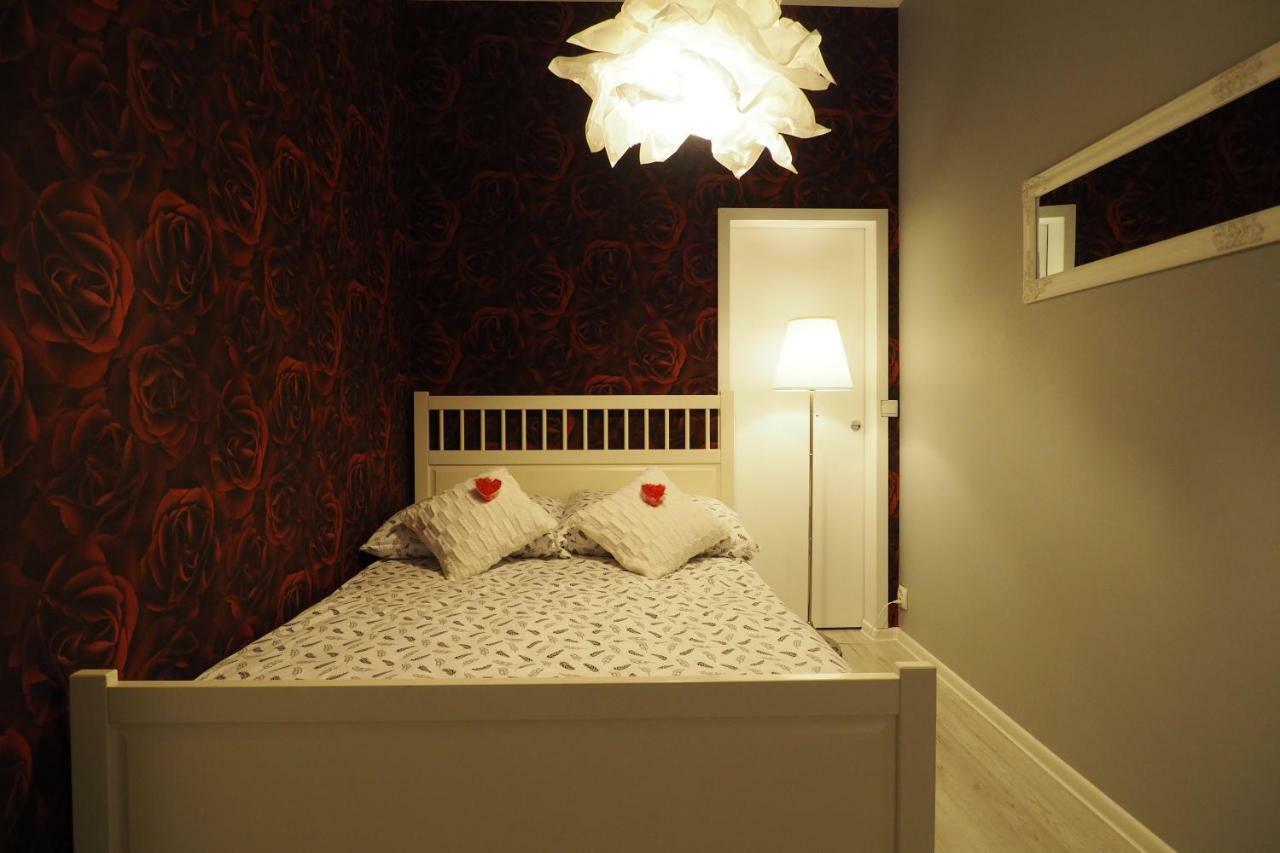 שצ'צ'ין Kghn Apartments Tkacka מראה חיצוני תמונה